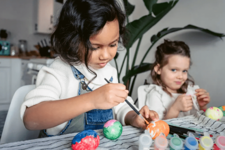 child painting